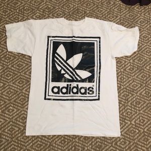 Adidas t shirt